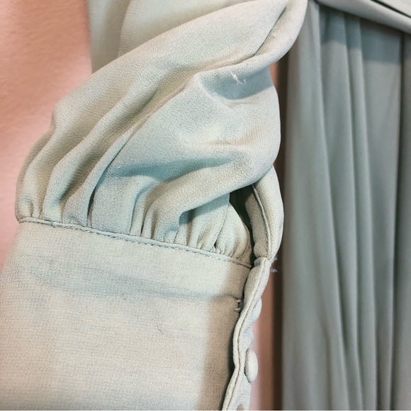 Jessakae Maxi Long Sleeve Chiffon Surplice Neck Gown in Seafoam Green Size Small - Picture 7 of 8